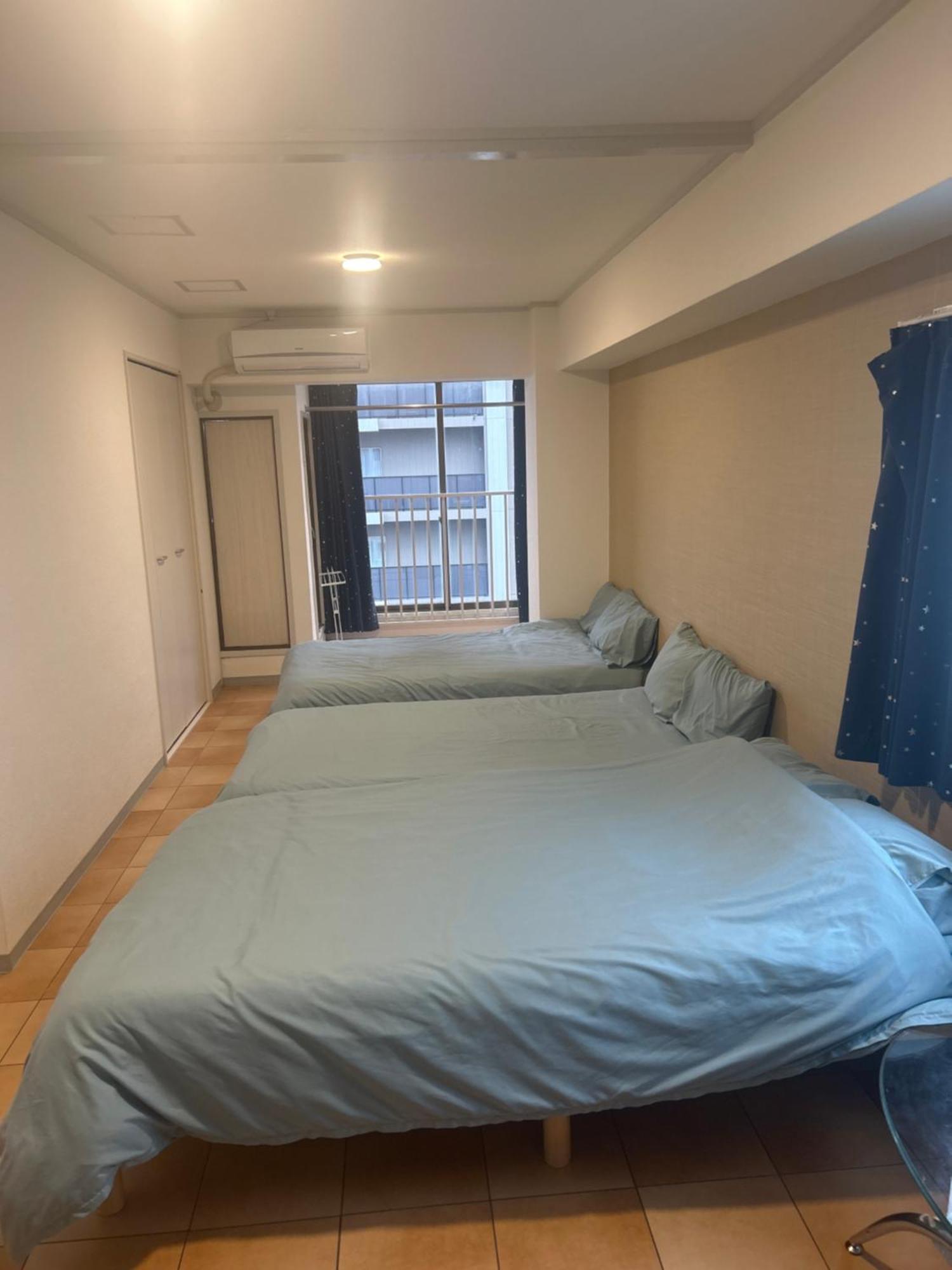 Large Room By Kuromon Market Ōsaka Exterior foto